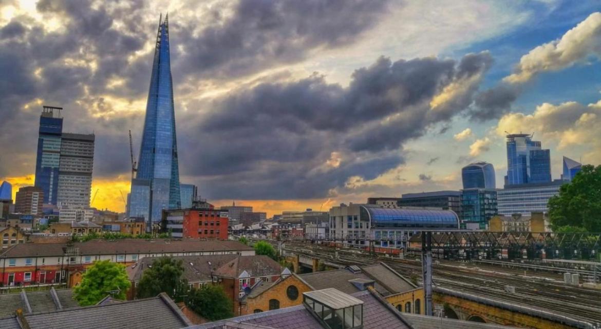 Appartamento Stunning Views Of The Shard And Londra